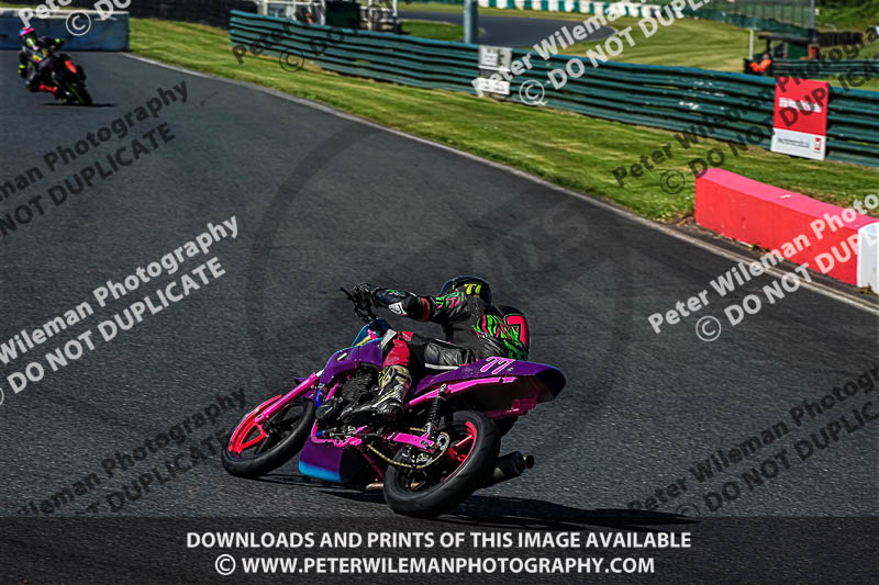 enduro digital images;event digital images;eventdigitalimages;mallory park;mallory park photographs;mallory park trackday;mallory park trackday photographs;no limits trackdays;peter wileman photography;racing digital images;trackday digital images;trackday photos